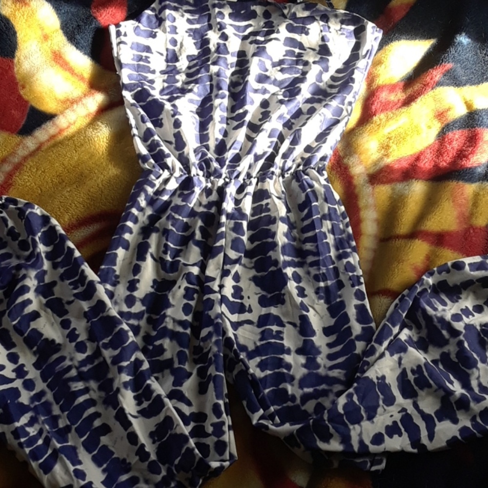 Hanyagediao 1- piece outfit